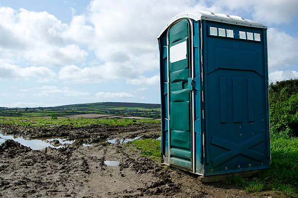 Best Standard Portable Toilet Rental  in Rainsville, AL